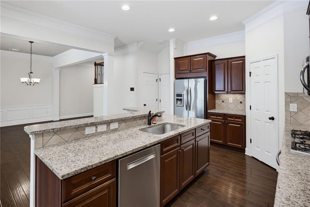 122 Barkley Lane Sandy Springs GA 30328