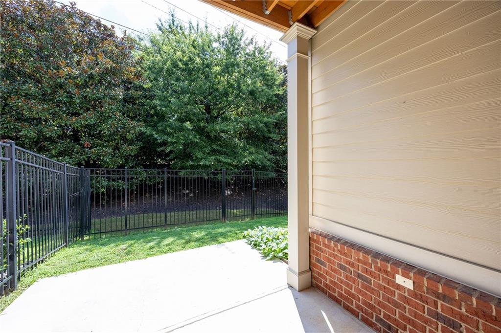122 Barkley Lane Sandy Springs GA 30328