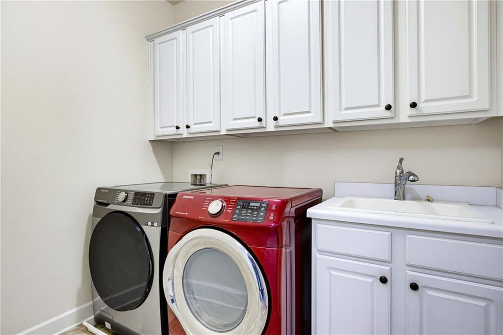 122 Barkley Lane Sandy Springs GA 30328