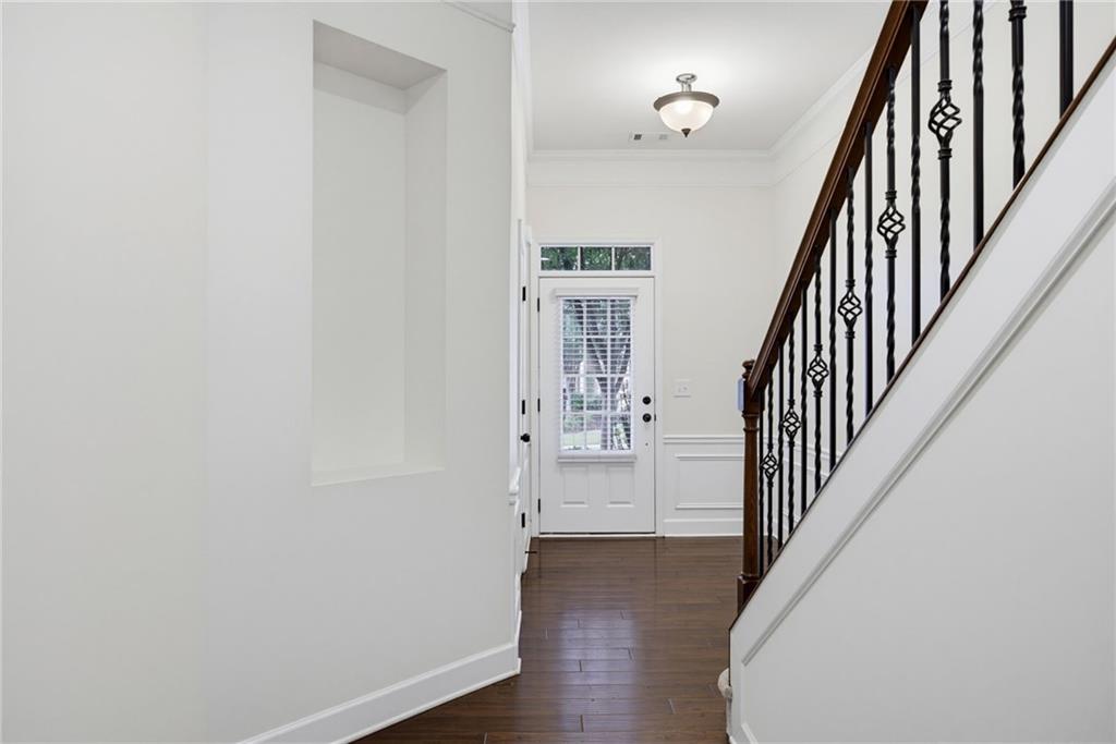 122 Barkley Lane Sandy Springs GA 30328