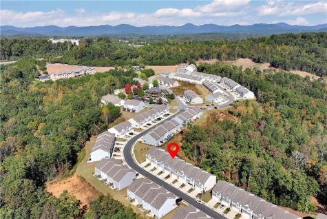 421 Stoneybrook Drive Dahlonega GA 30533
