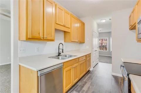 762 Commerce Riverdale GA 30296
