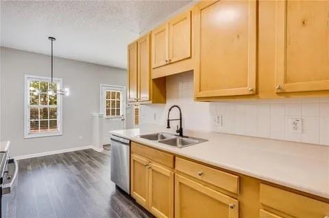 762 Commerce Riverdale GA 30296