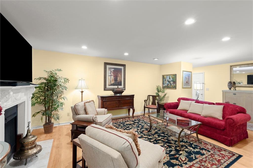 3062 Westwood Way Alpharetta GA 30004