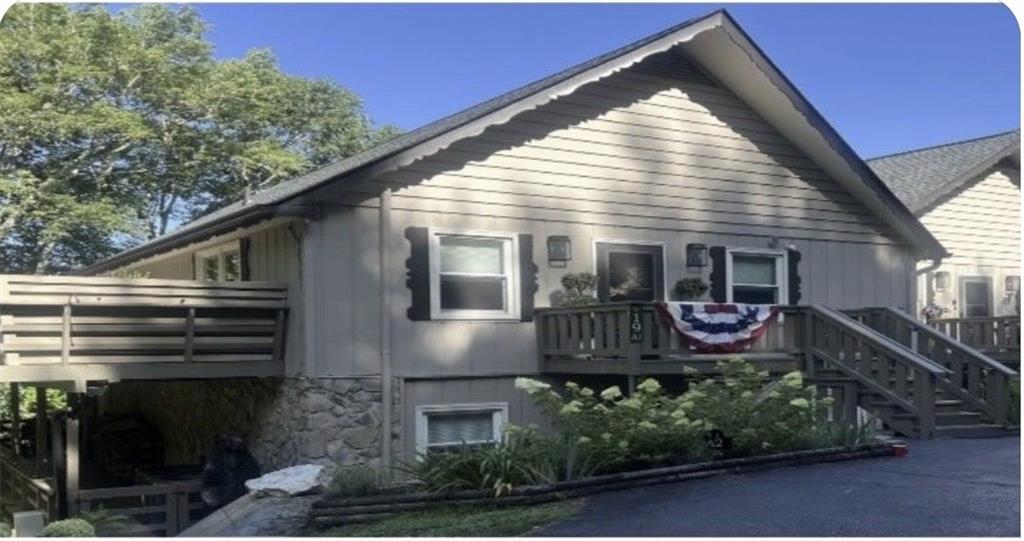 19 Aerie Lane Sky Valley GA 30537