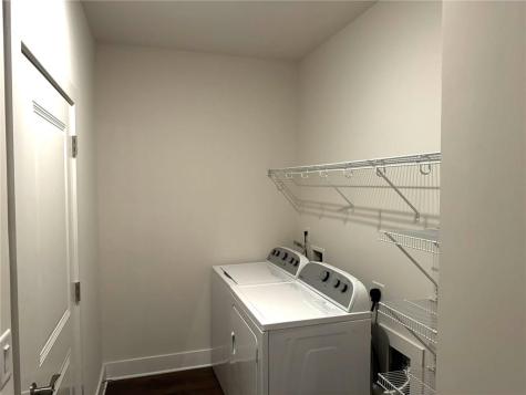 65 Village Court Cleveland GA 30528