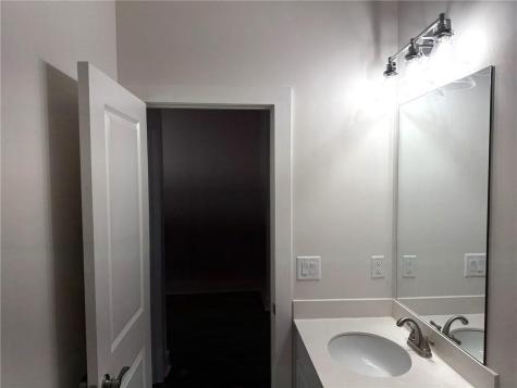 65 Village Court Cleveland GA 30528