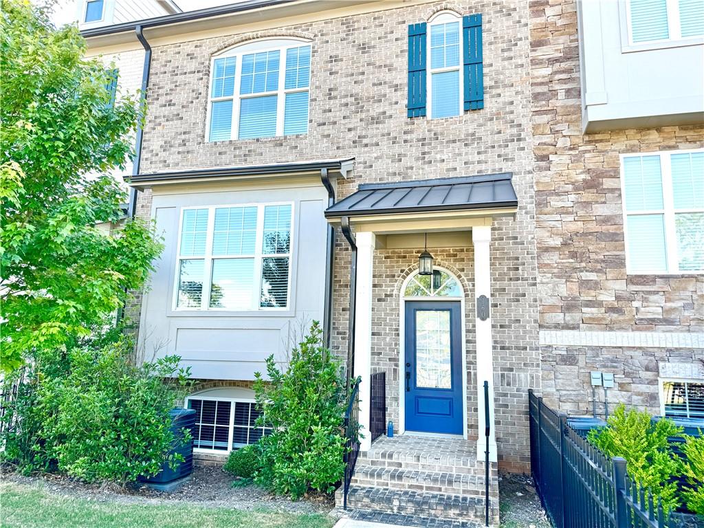 160 Wren Drive Roswell GA 30076