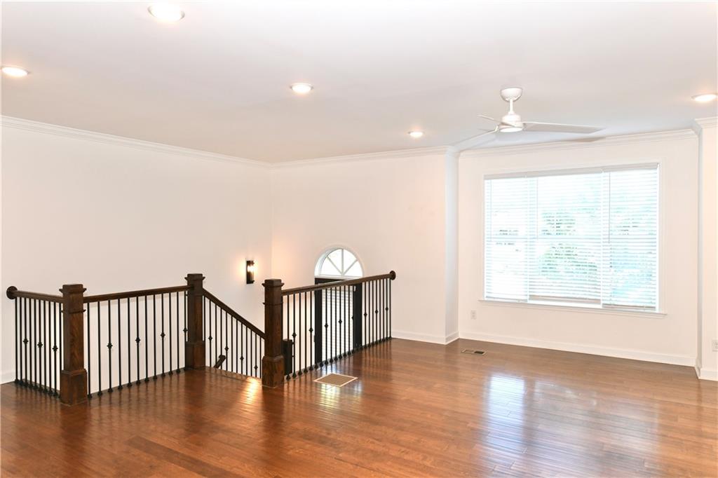 160 Wren Drive Roswell GA 30076