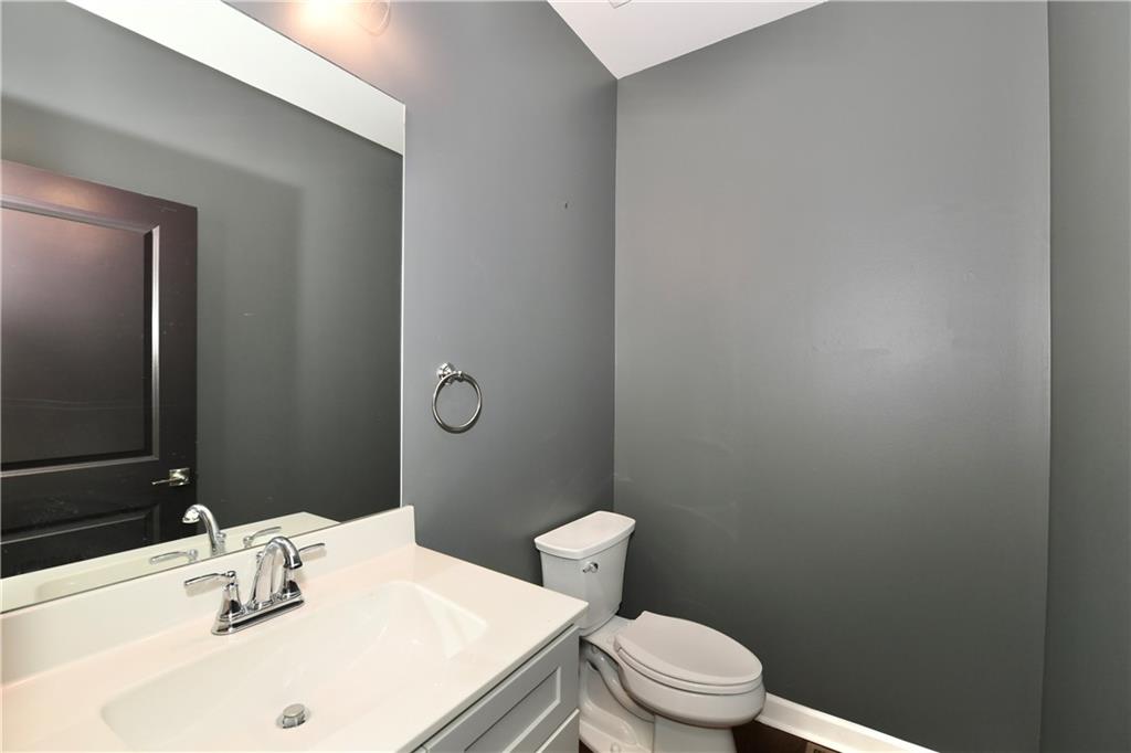 160 Wren Drive Roswell GA 30076