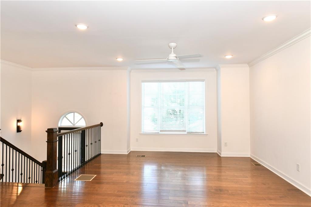 160 Wren Drive Roswell GA 30076