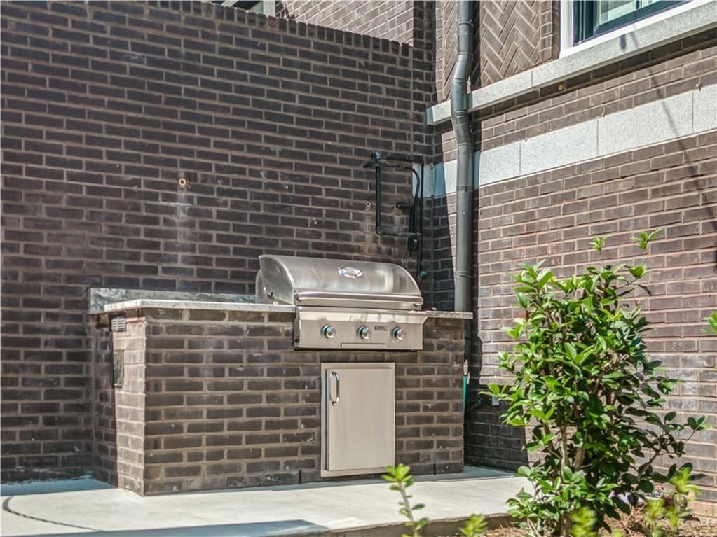 81 Thompson Street Alpharetta GA 30009