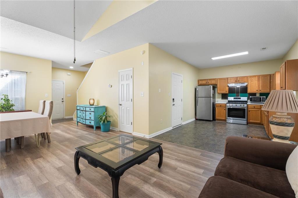 6701 Sunset Court Rex GA 30273