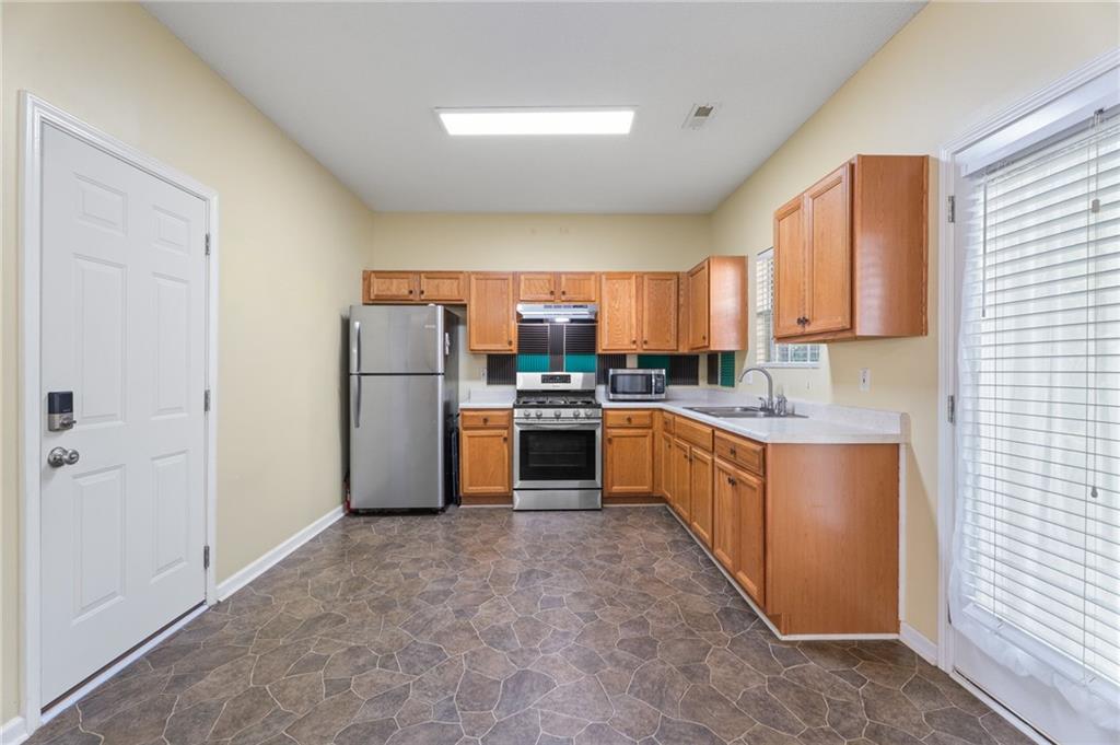 6701 Sunset Court Rex GA 30273