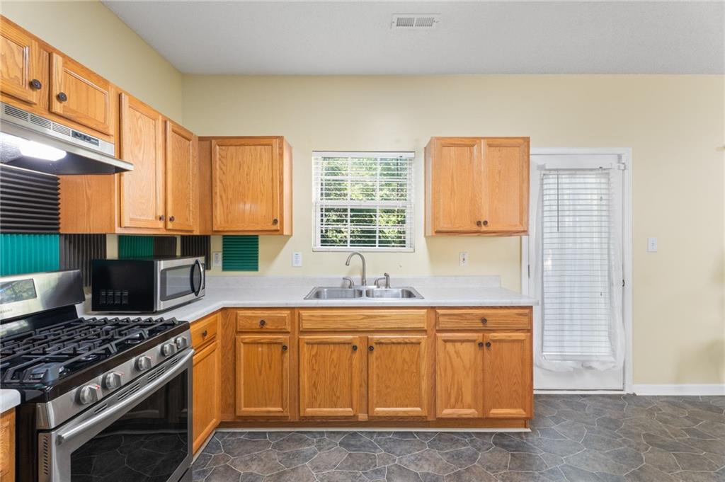 6701 Sunset Court Rex GA 30273