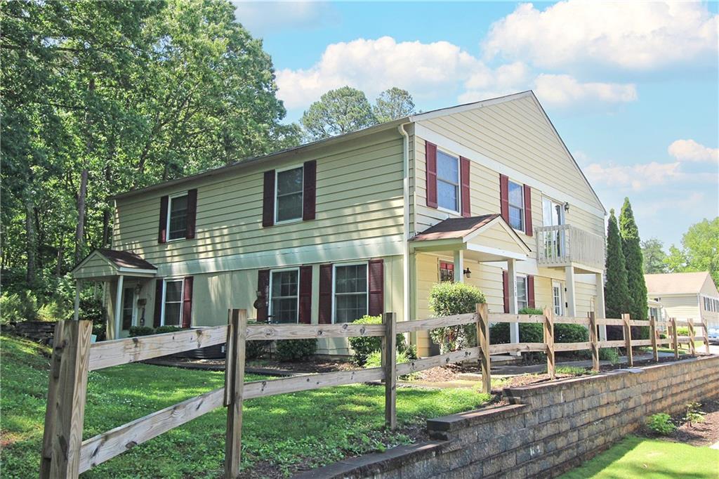 1378 Old Coach Road Sw Marietta GA 30008