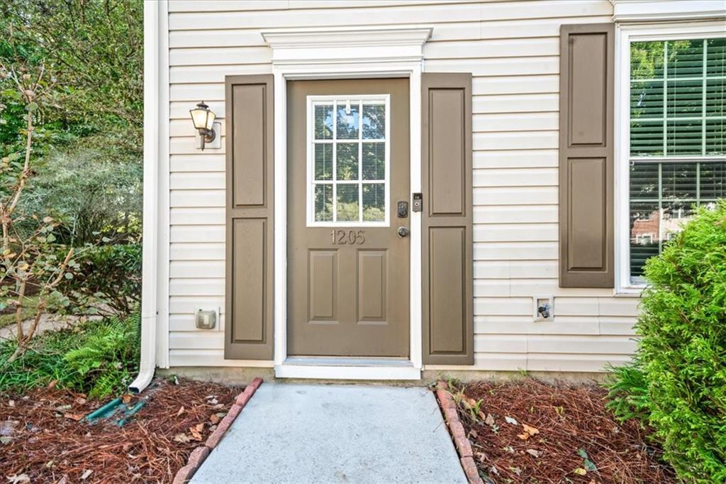 1205 Whitestone Ridge Alpharetta GA 30005