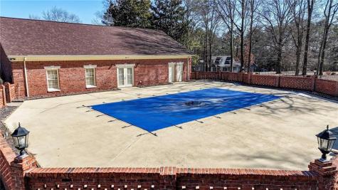 485 Mount Vernon Drive Calhoun GA 30701