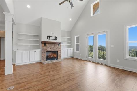 222 Village Drive Dahlonega GA 30533