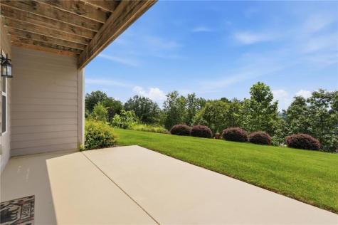 222 Village Drive Dahlonega GA 30533
