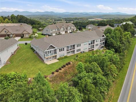 222 Village Drive Dahlonega GA 30533