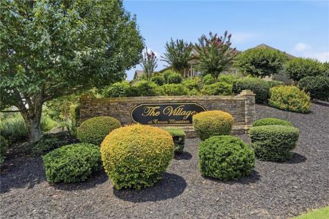 222 Village Drive Dahlonega GA 30533
