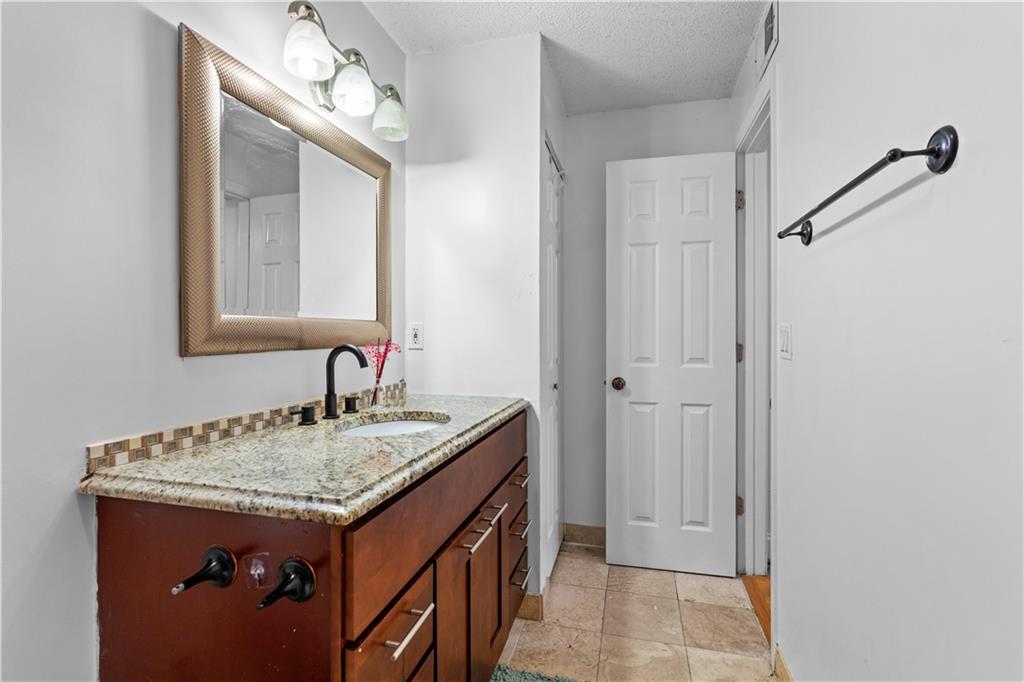 814 Seasons Parkway Norcross GA 30093
