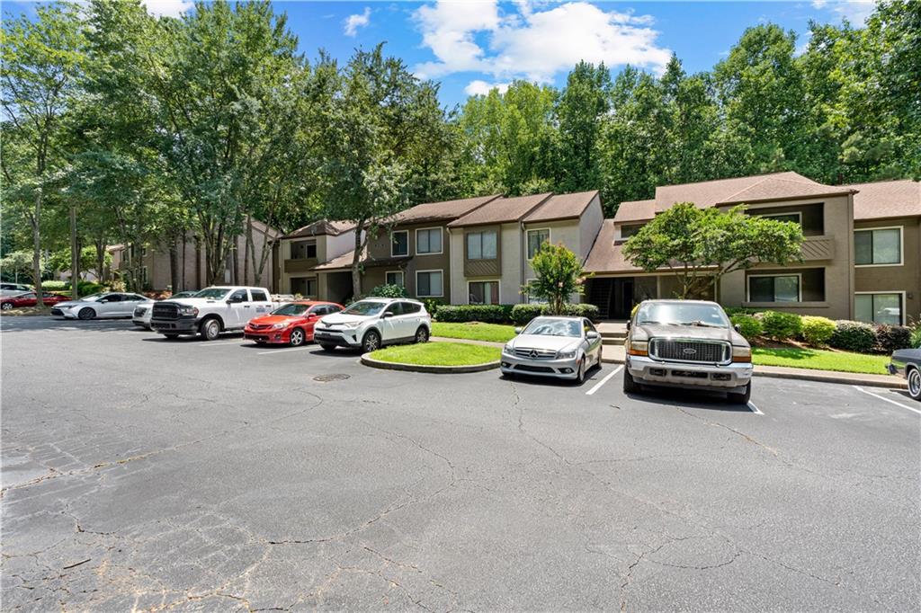 814 Seasons Parkway Norcross GA 30093