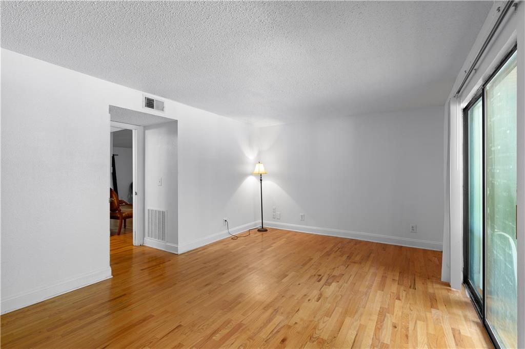814 Seasons Parkway Norcross GA 30093