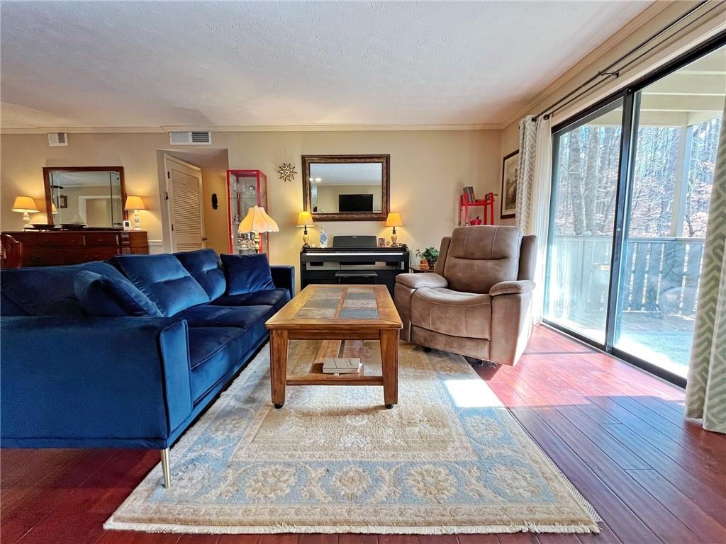 1508 Woodcliff Drive Sandy Springs GA 30350