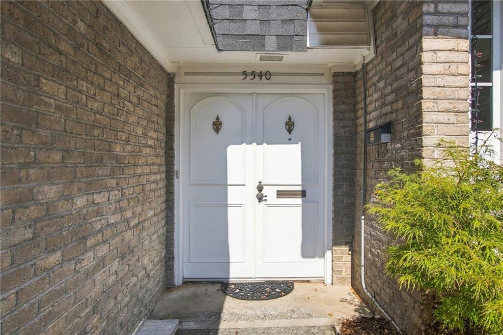 5540 Chemin De Vie Sandy Springs GA 30342