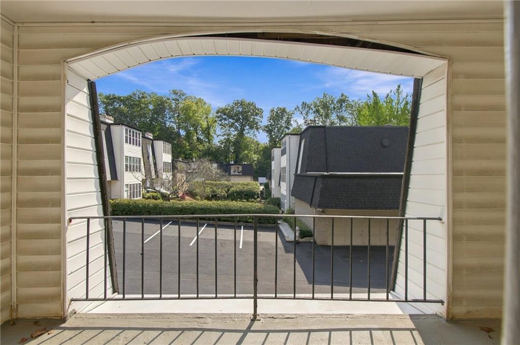 5540 Chemin De Vie Sandy Springs GA 30342