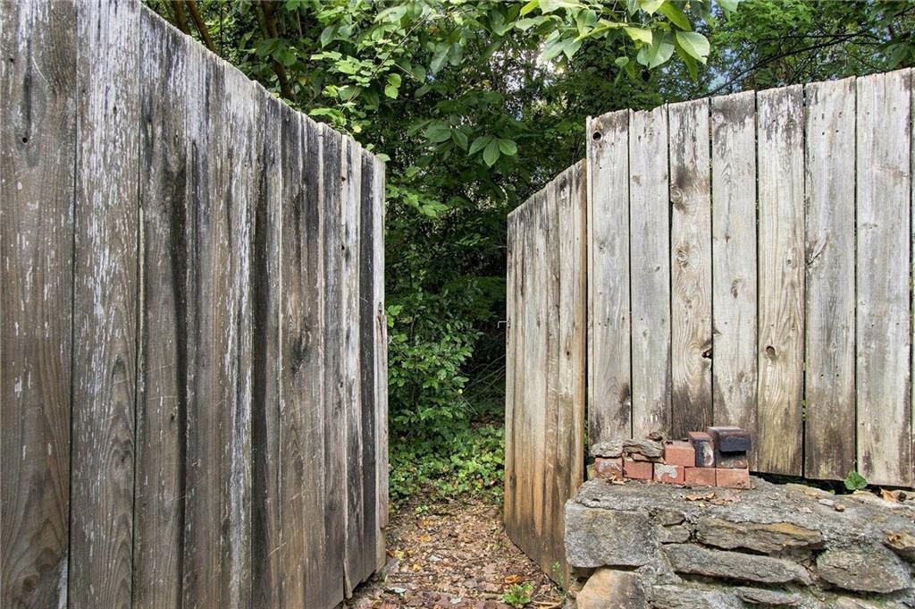 5540 Chemin De Vie Sandy Springs GA 30342