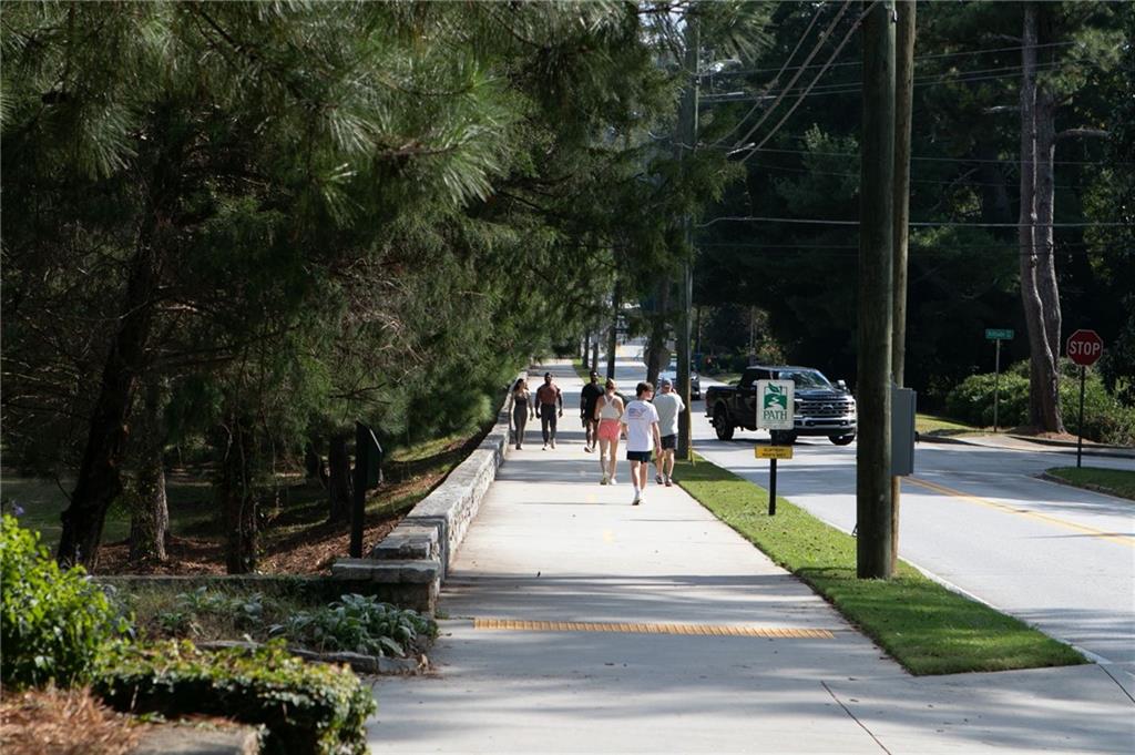 5540 Chemin De Vie Sandy Springs GA 30342