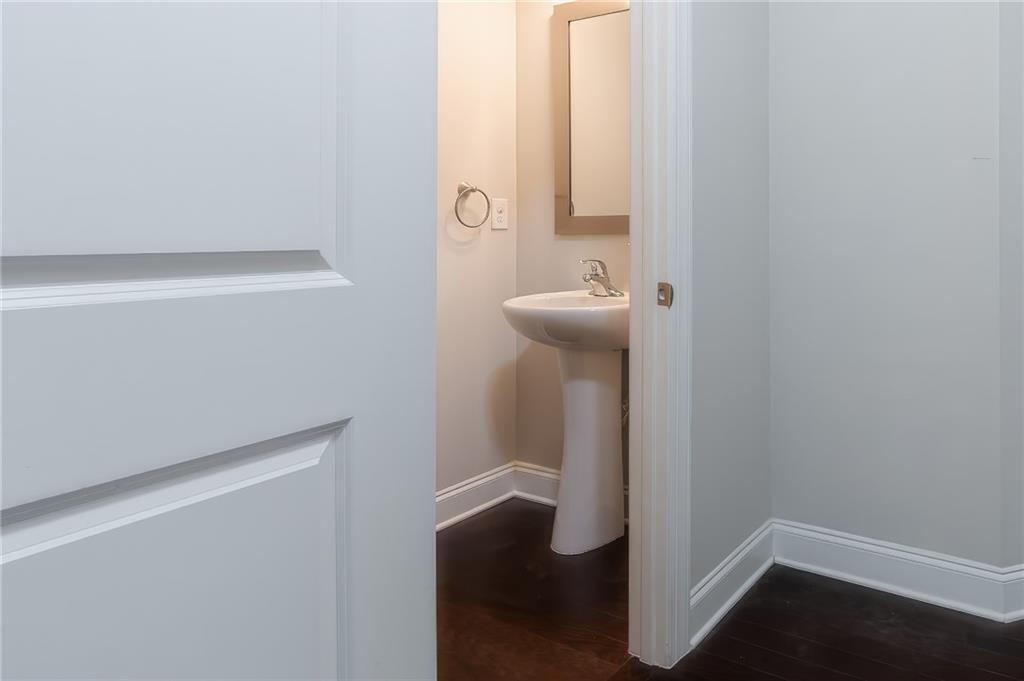 2573 Parkwood Cove Drive Atlanta GA 30340