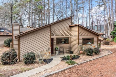 812 Bonnie Glen Drive SE Marietta GA 30067