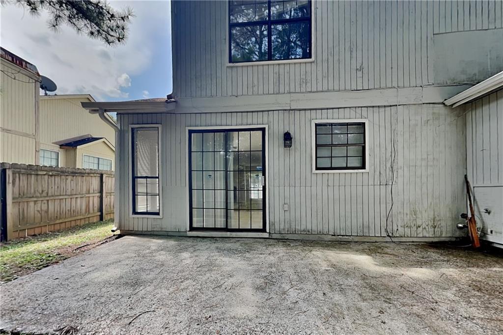 804 Heritage Oaks Drive Stone Mountain GA 30088