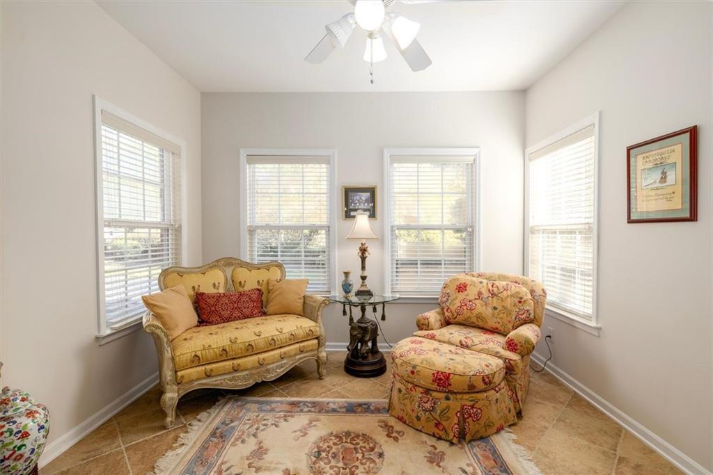 123 Villa Park Circle Stone Mountain GA 30087