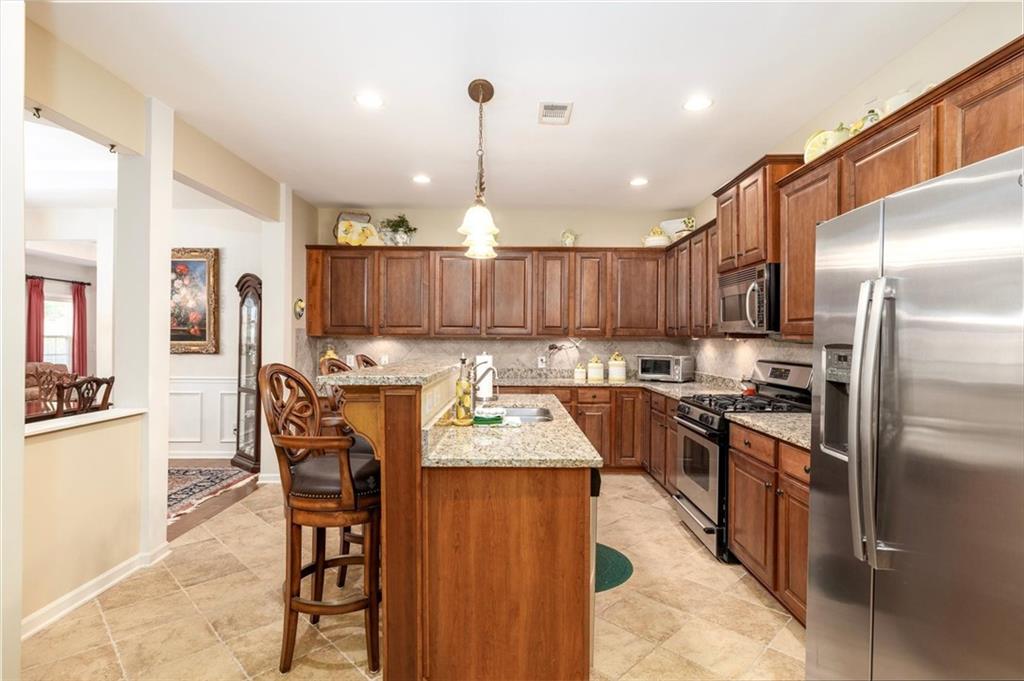 123 Villa Park Circle Stone Mountain GA 30087