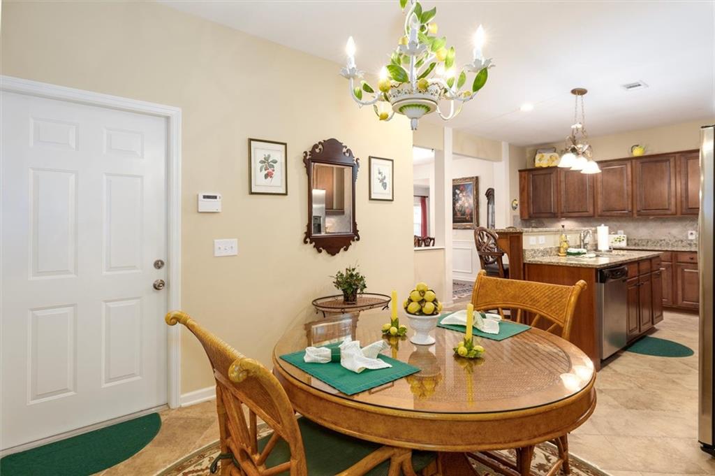 123 Villa Park Circle Stone Mountain GA 30087