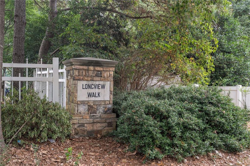 2715 Avanti Way Decatur GA 30035