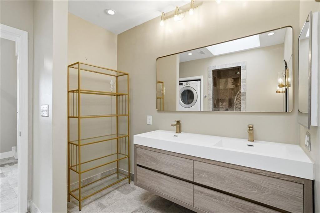 3481 Lakeside Drive NE Atlanta GA 30326