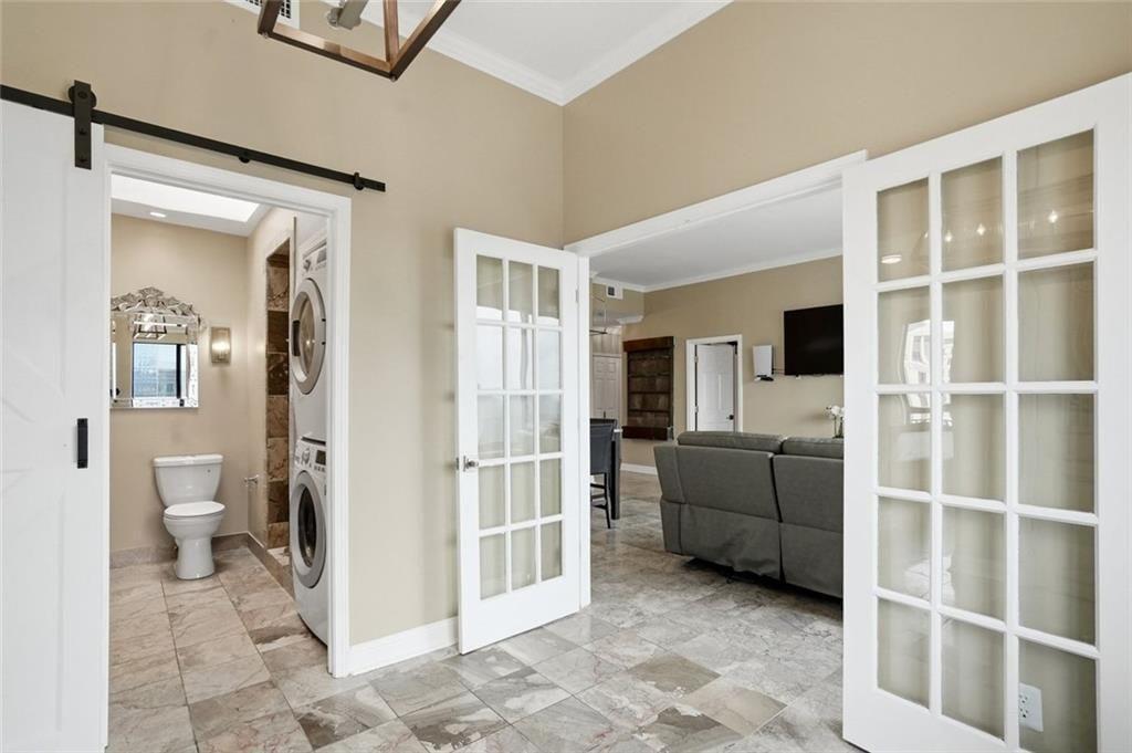 3481 Lakeside Drive NE Atlanta GA 30326