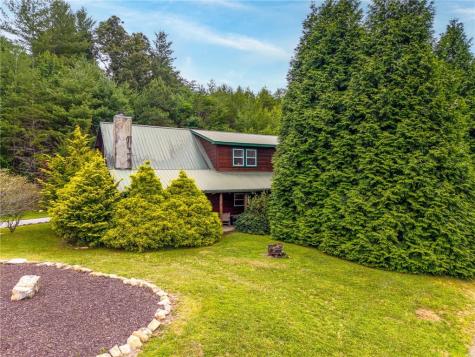 76 River Forest Place Suches GA 30572