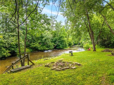 76 River Forest Place Suches GA 30572