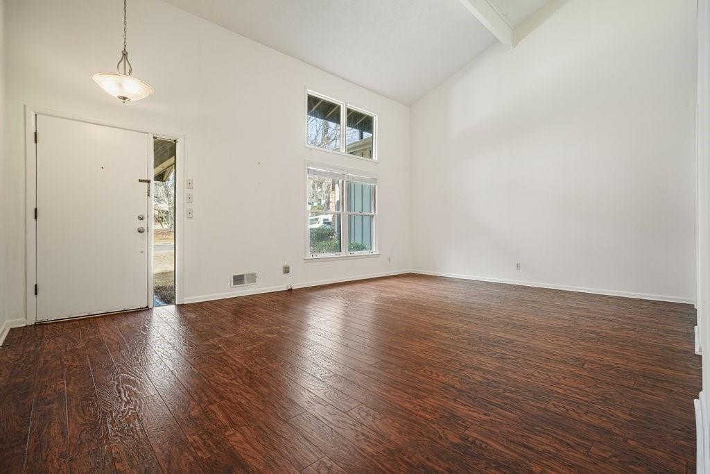 300 Cruise Court Roswell GA 30076