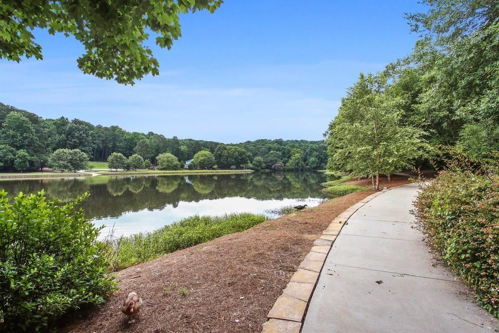 300 Cruise Court Roswell GA 30076