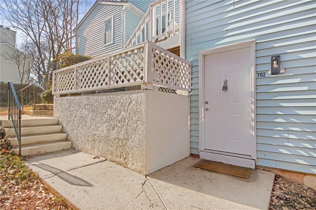 702 Glenleaf Drive Peachtree Corners GA 30092