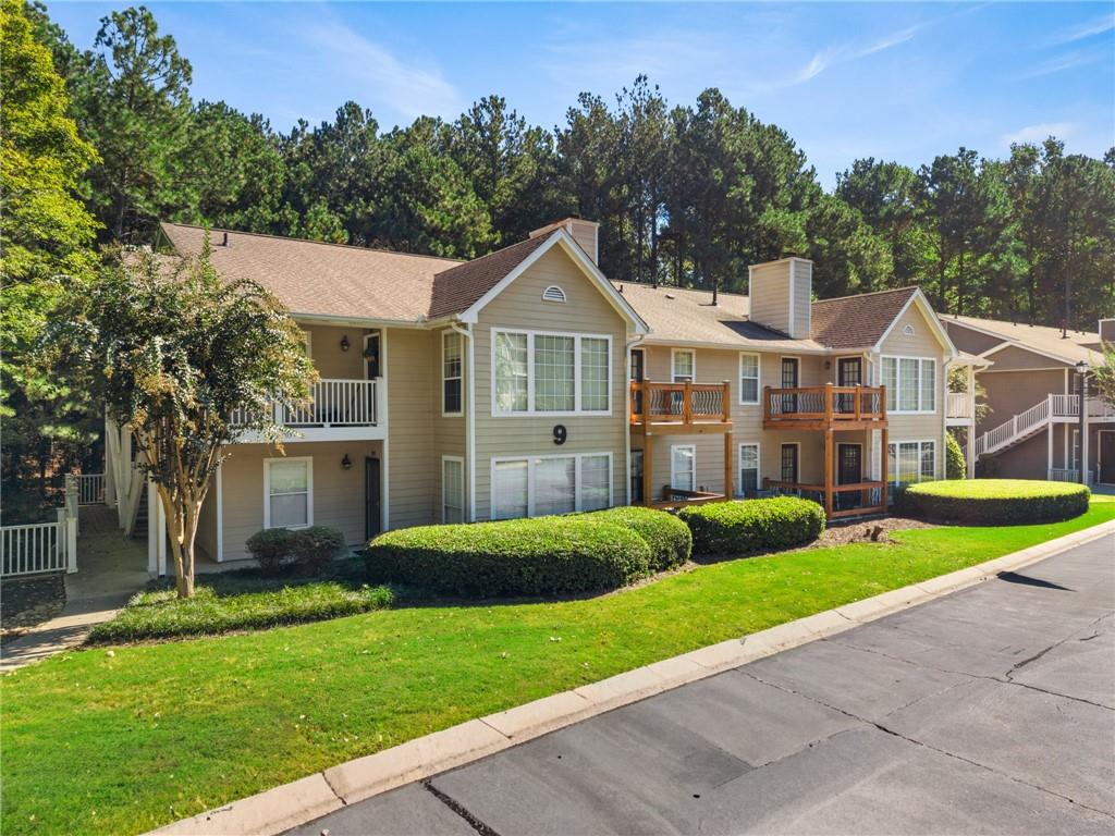 909 Berkeley Woods Duluth GA 30096