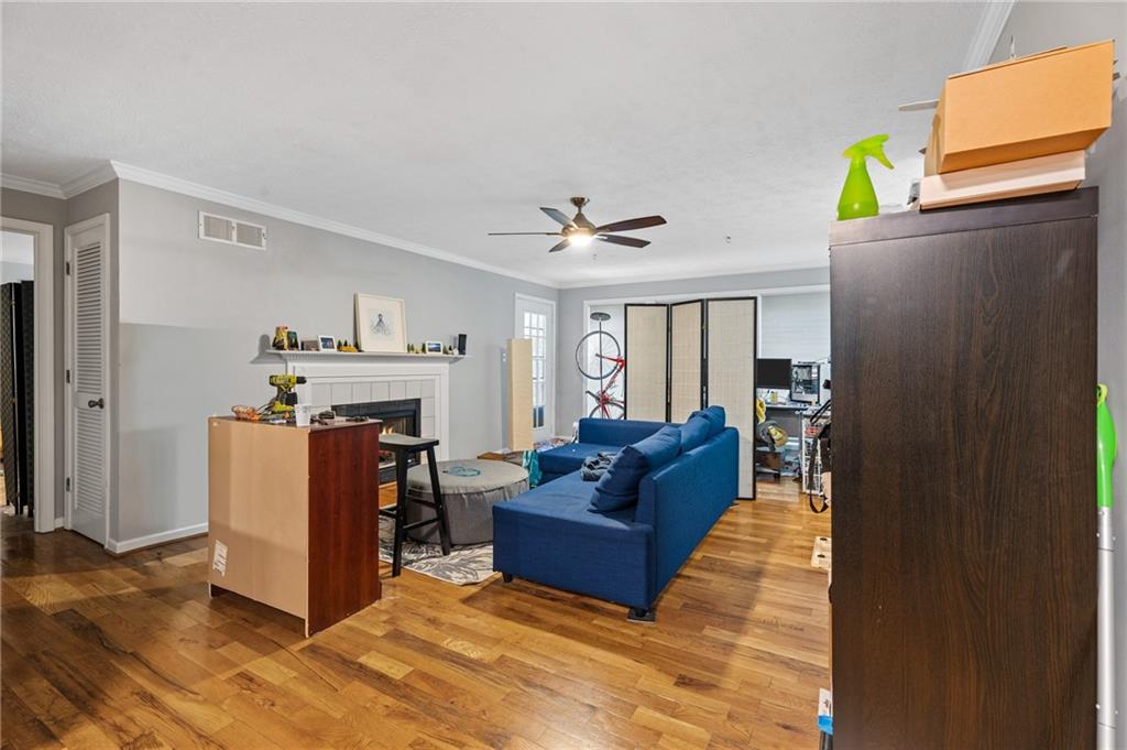 909 Berkeley Woods Duluth GA 30096